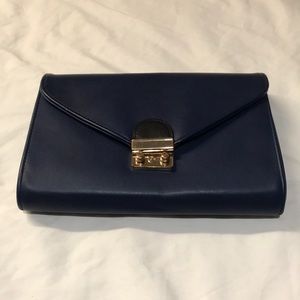 2 for $26 Crossbody purse